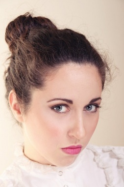 MAKEUP ARTIST IVANA - STUDIO RED - šminka za venčanja