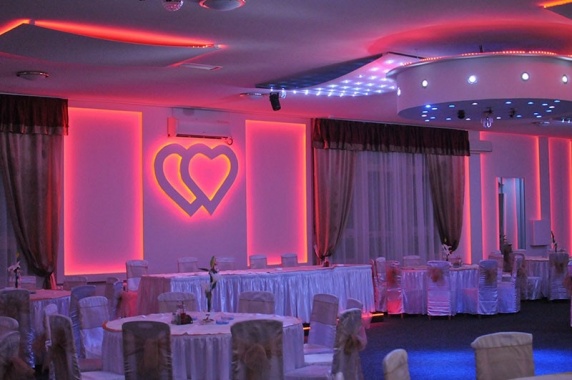RESTORAN DUGA - restoran & sala za venčanja