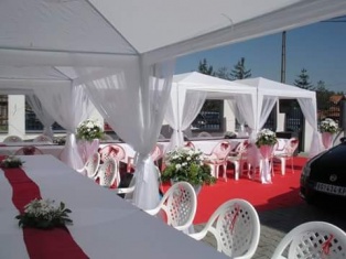 Garden Bianco Šatori * šatori