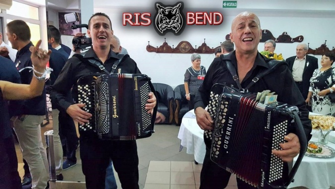 RIS BEND ZA VENČANJA