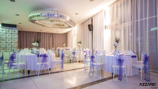 Azzaro White Club