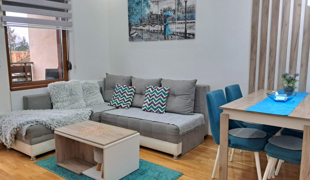 Apartman 28 - 4*