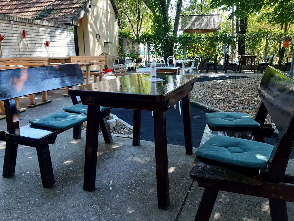 Restoran Malo jezero